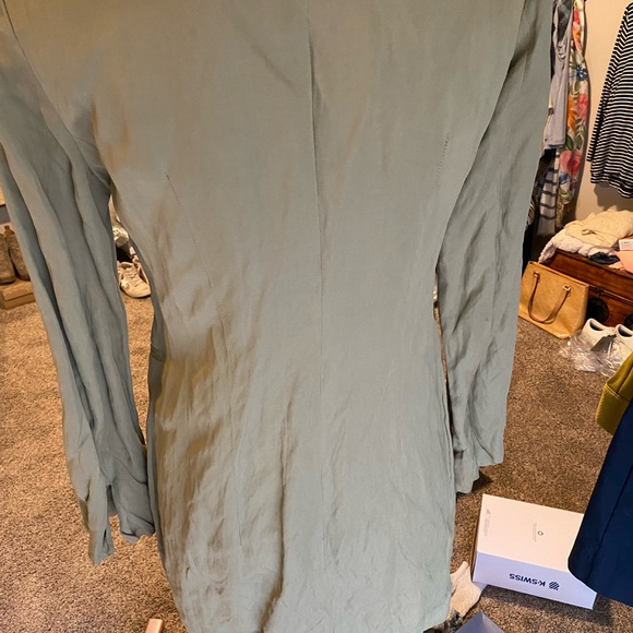 Jacket by United Nations Colors - Picture 2 of 4